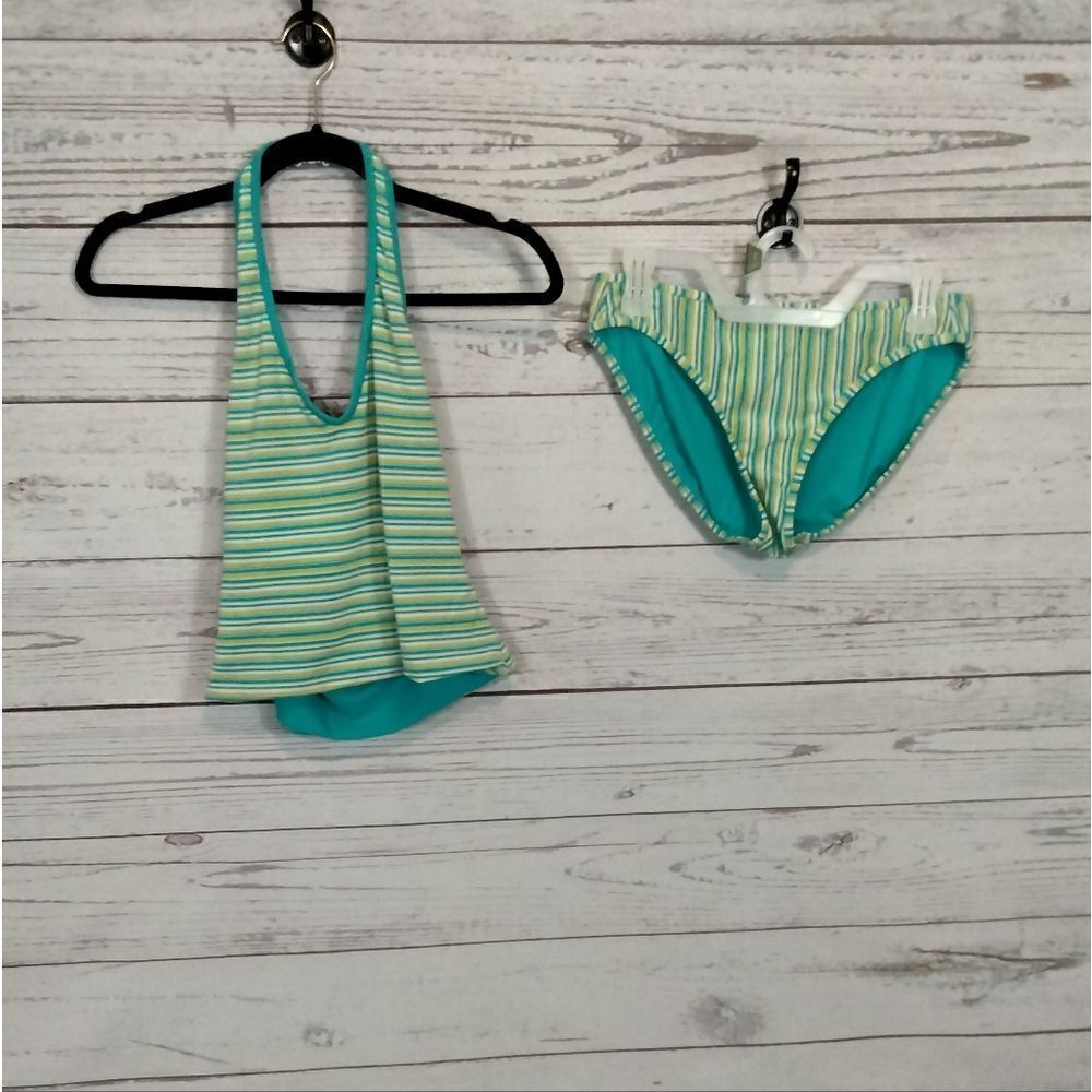 "No brand" woman's 2 PC bathing suit